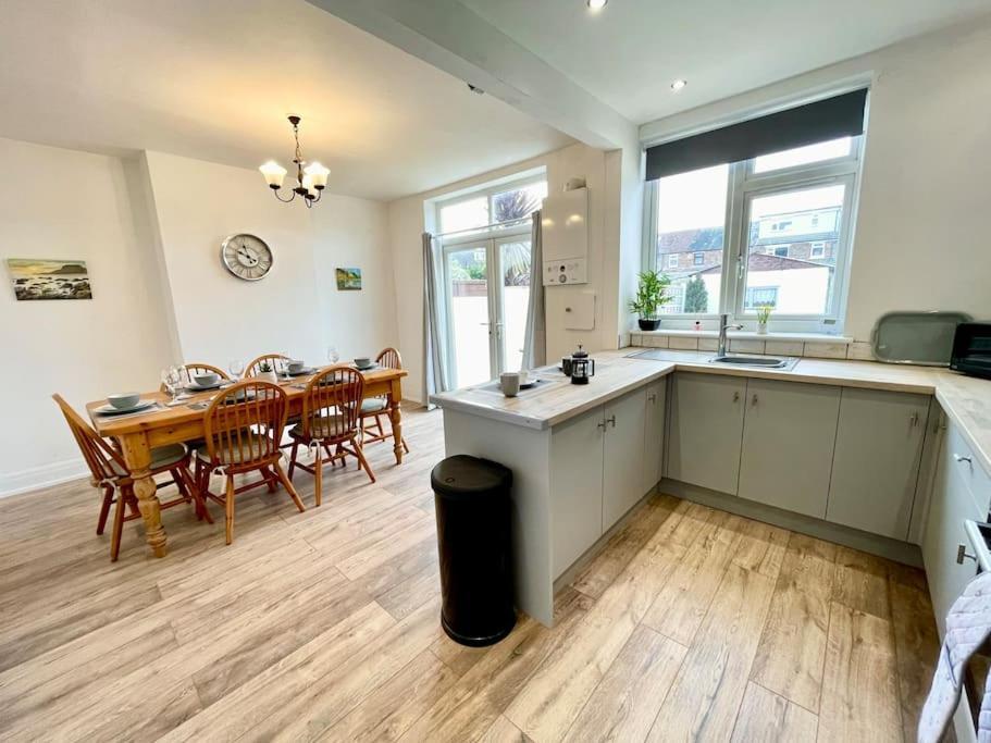 Portsmouth 3 Bedroom Getaway, Sleeps 6 Exteriér fotografie