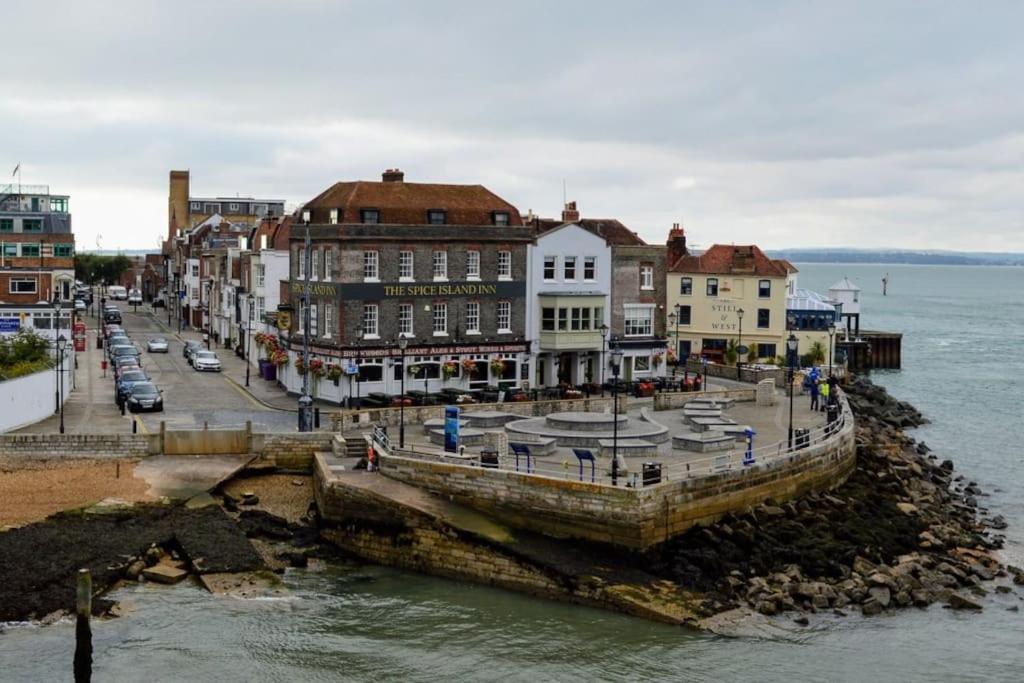 Portsmouth 3 Bedroom Getaway, Sleeps 6 Exteriér fotografie