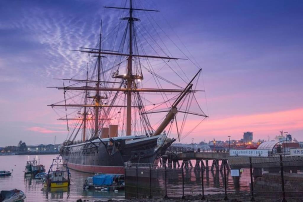Portsmouth 3 Bedroom Getaway, Sleeps 6 Exteriér fotografie