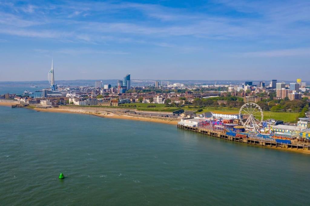 Portsmouth 3 Bedroom Getaway, Sleeps 6 Exteriér fotografie